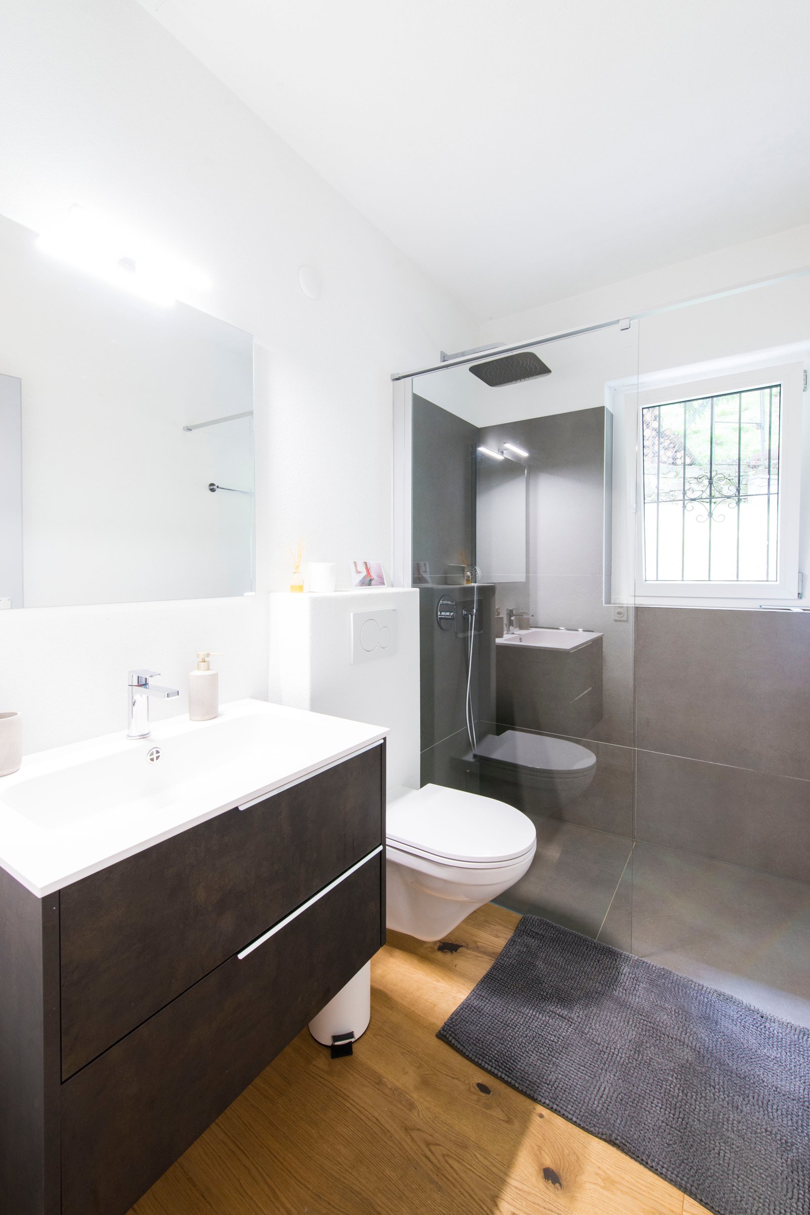 Cà ala Cros bathroom